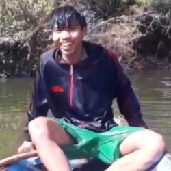 Poncho swimming